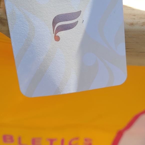 Fabletics size XS (0-2) sports bra NWT - Picture 4 of 10